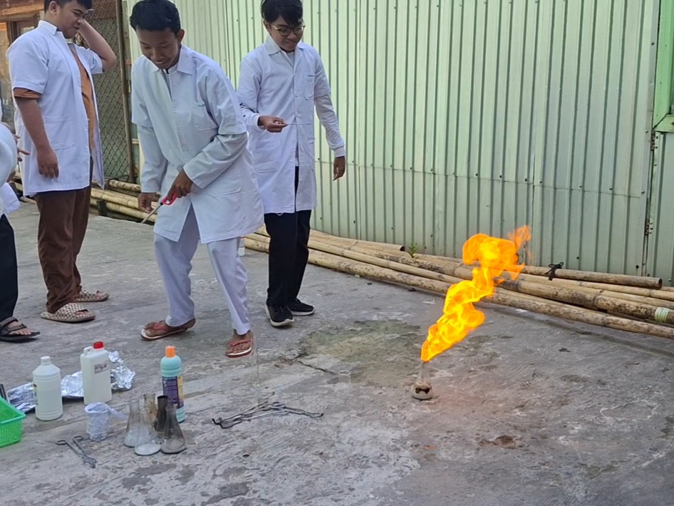 Kegiatan Eksperimen